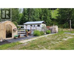 3015 6 Highway, Nakusp, BC V0G1R1 Photo 34