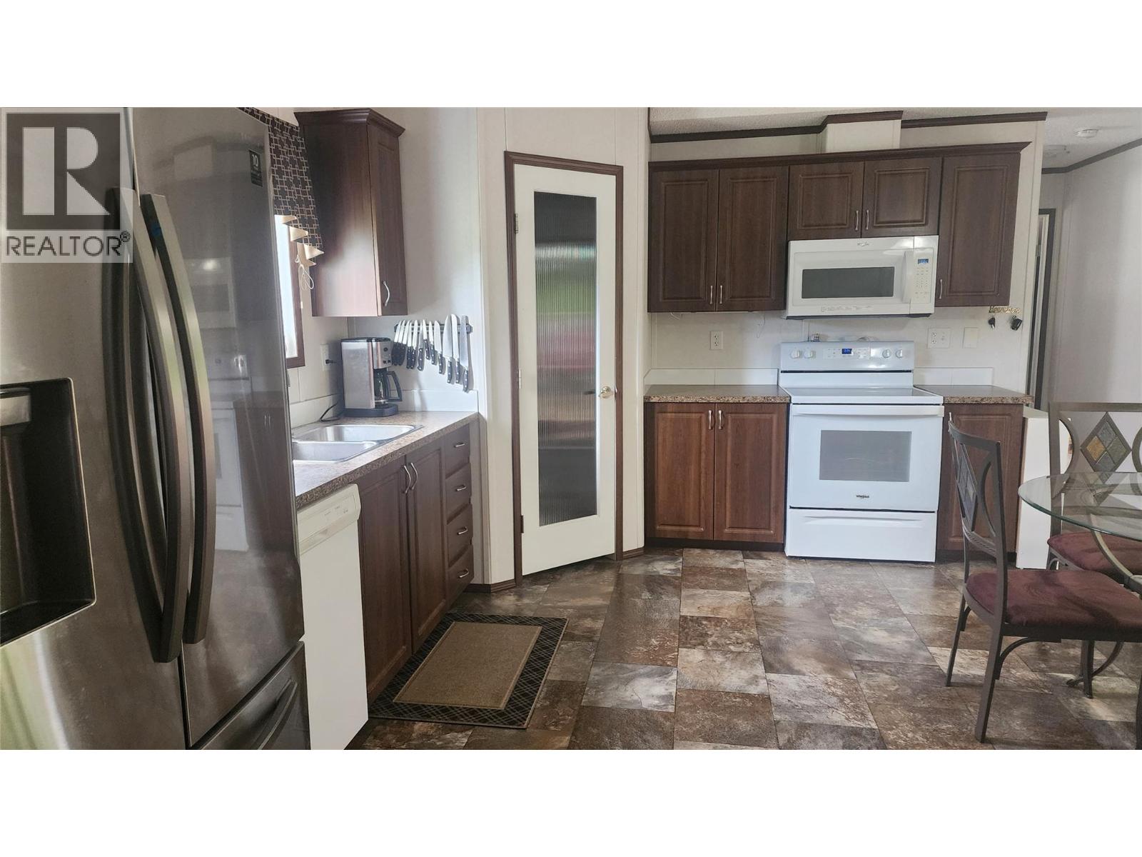 3015 6 Highway - 11
