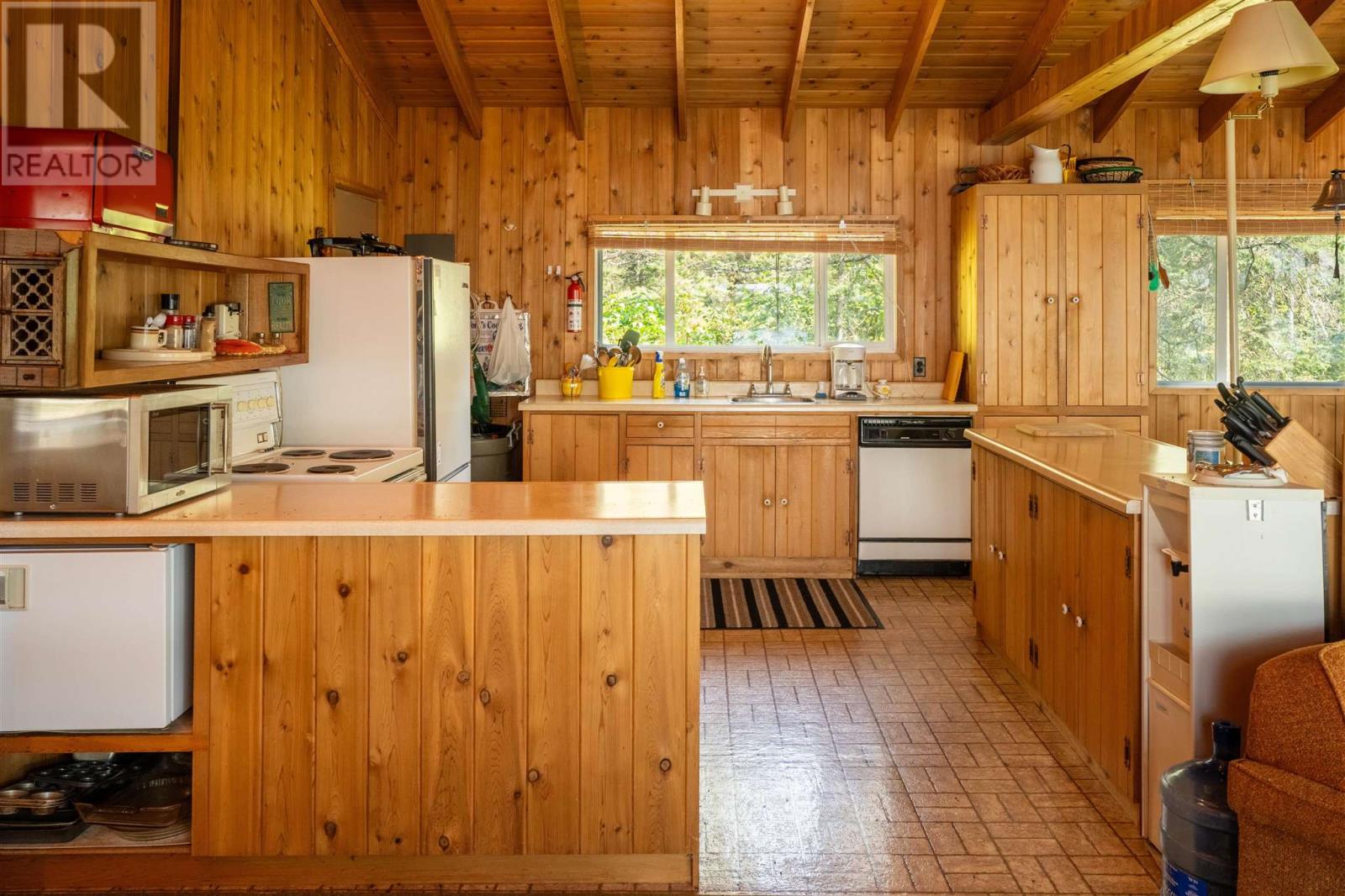 S986 Winnipeg River - 19