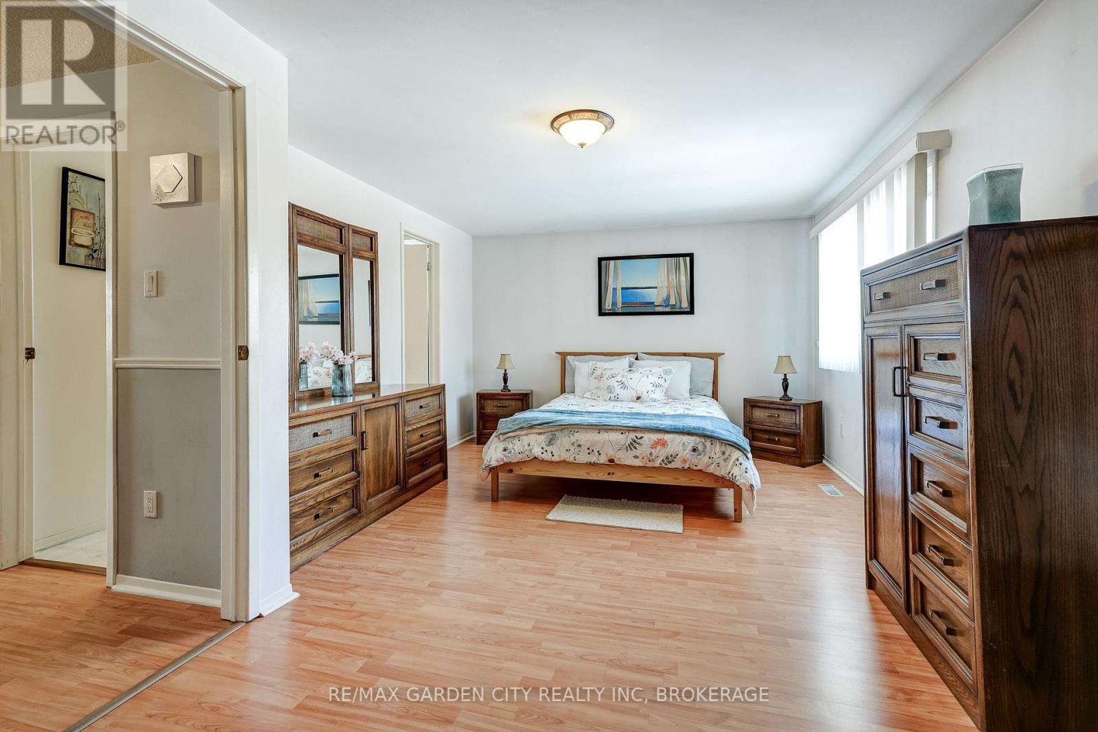 3169 BARTHOLOMEW CRESCENT - 9