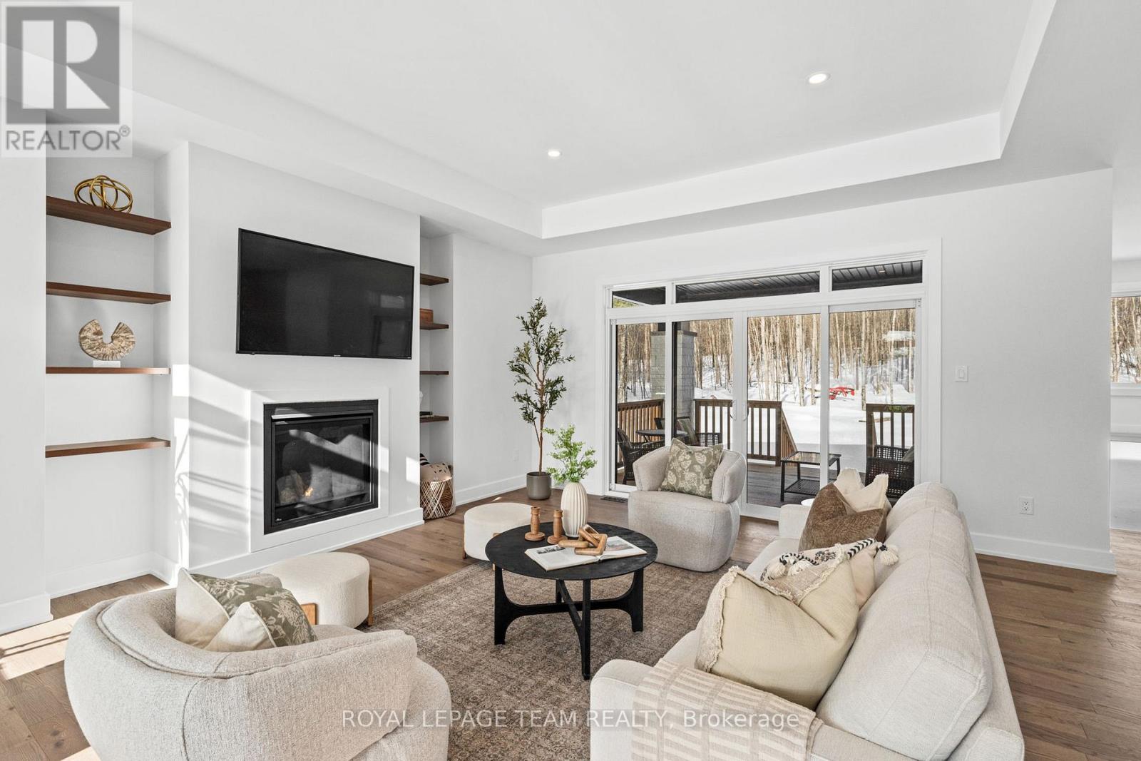 190 RAYMOND LUHTA CRESCENT - 13