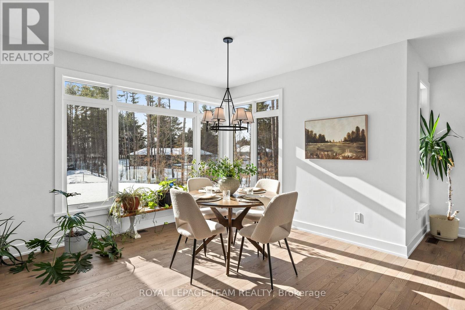190 RAYMOND LUHTA CRESCENT - 11