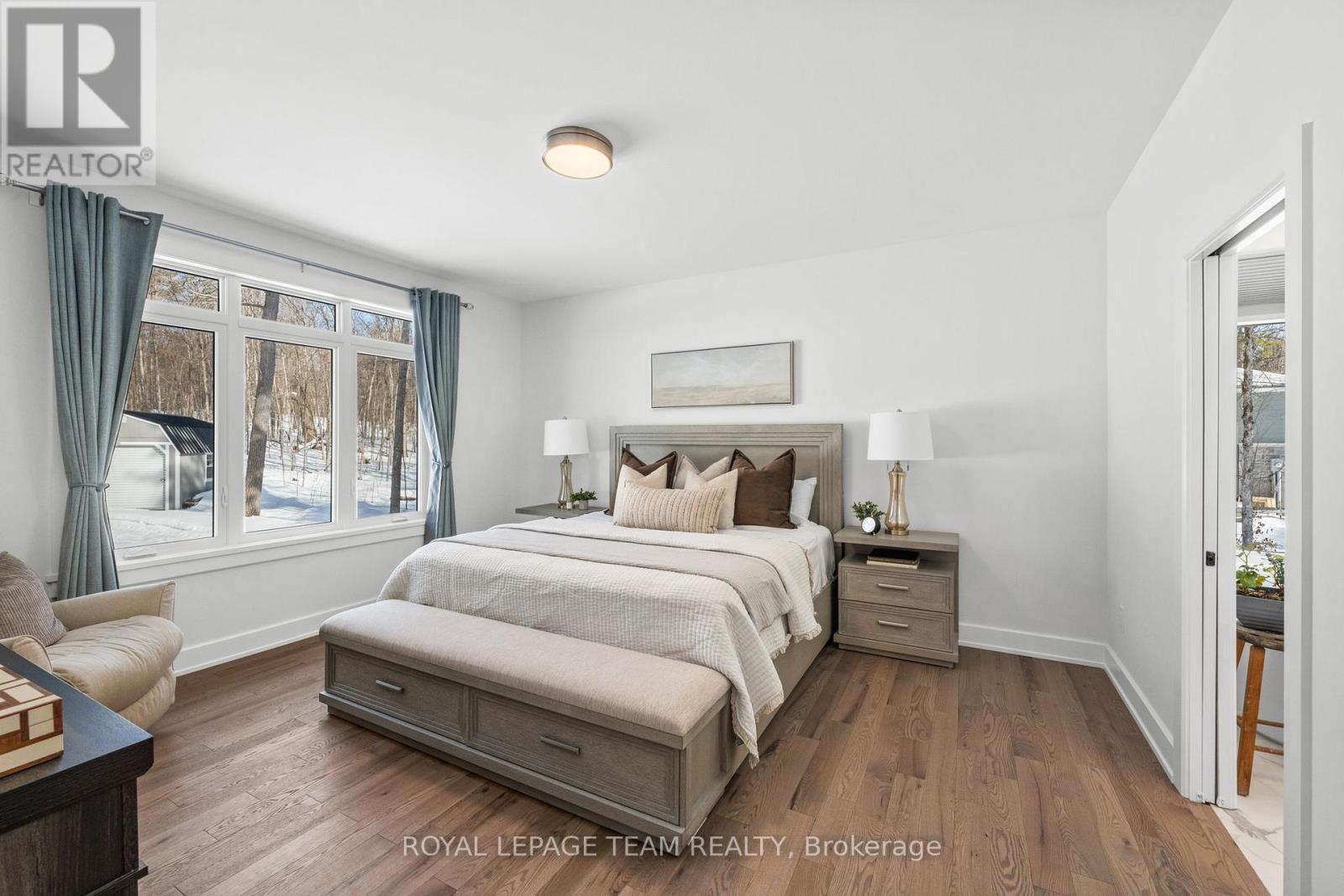 190 RAYMOND LUHTA CRESCENT - 21
