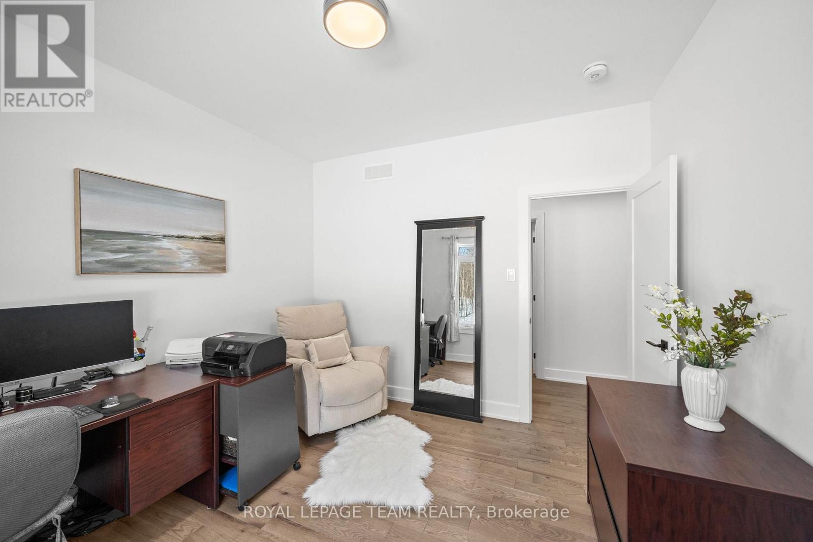 190 RAYMOND LUHTA CRESCENT - 27