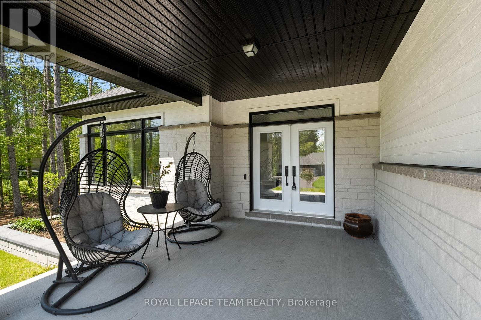 190 RAYMOND LUHTA CRESCENT - 34