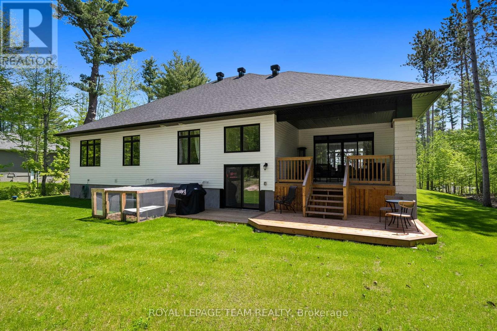 190 RAYMOND LUHTA CRESCENT - 38