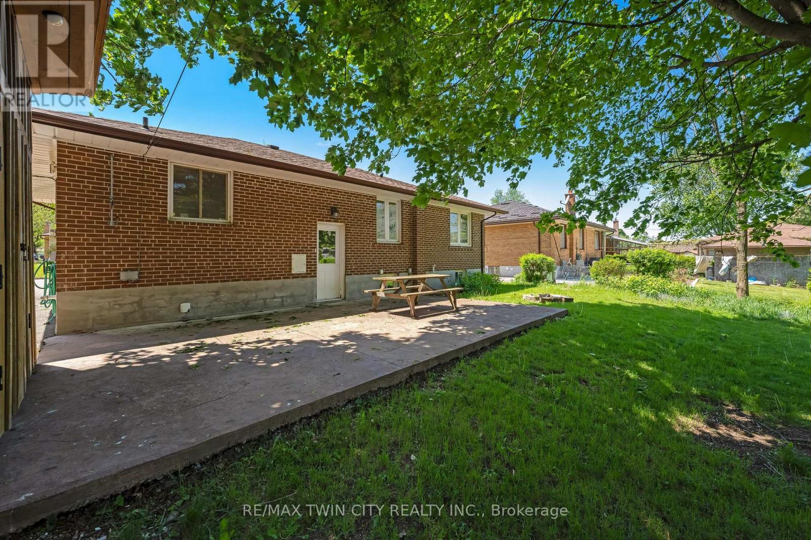 88 DUMBARTON STREET - 43