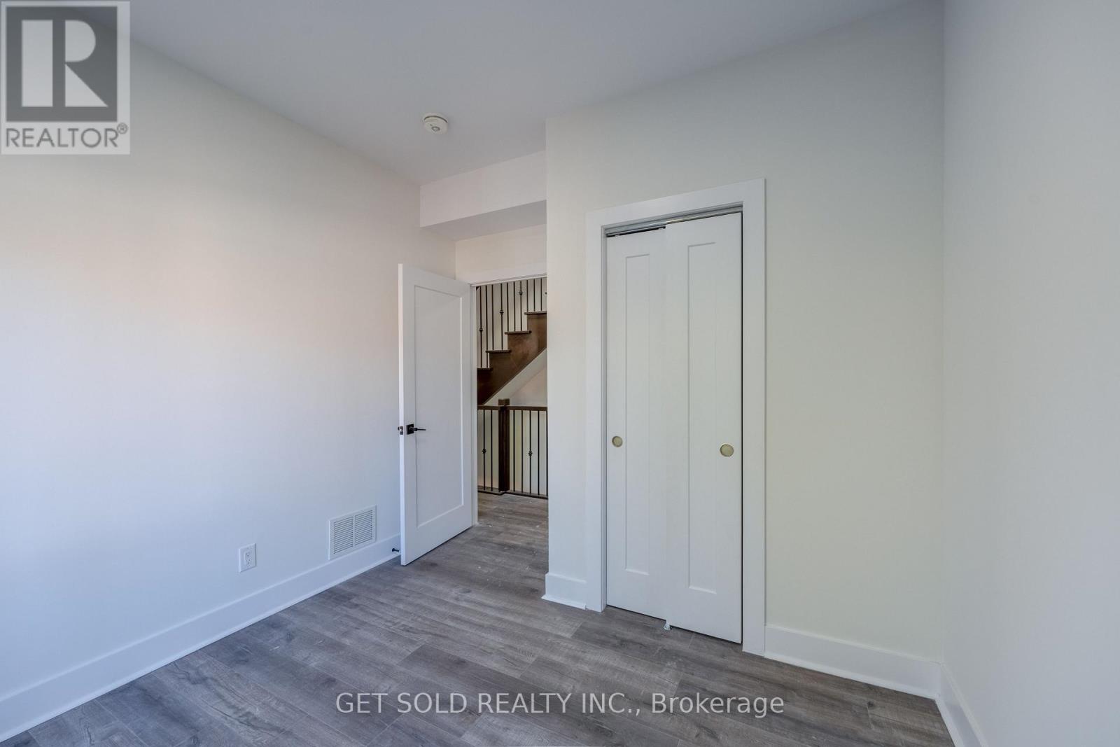 #5 6701 THOROLD STONE ROAD - 16