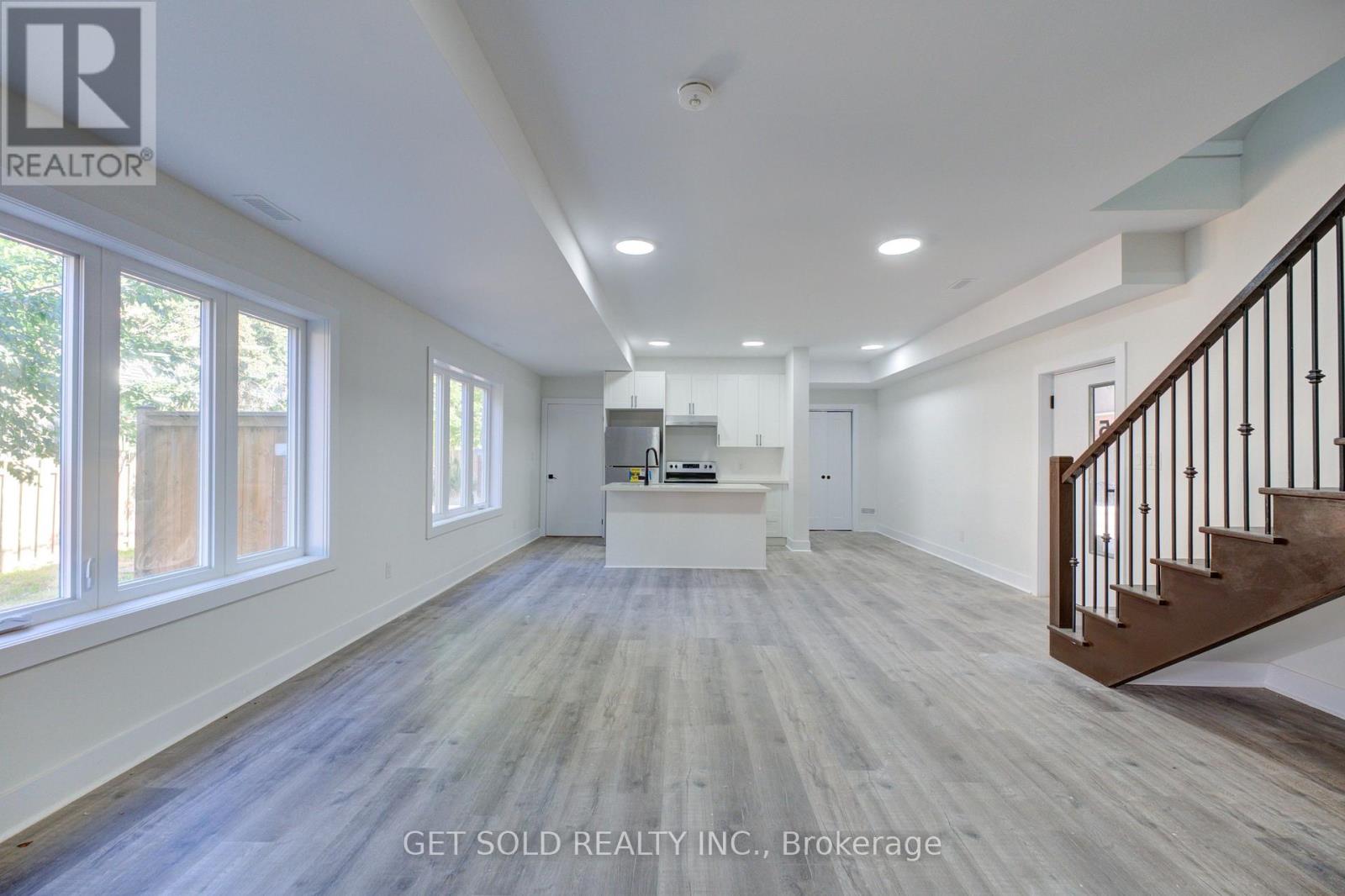 #5 6701 THOROLD STONE ROAD - 2
