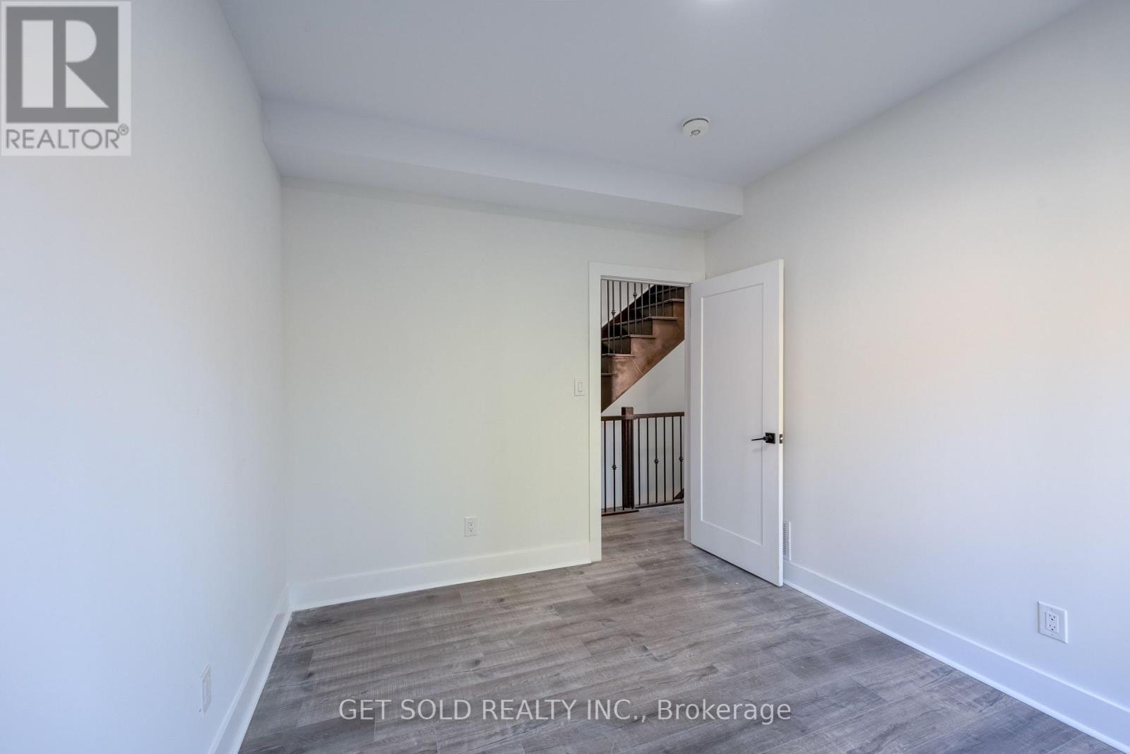 #5 6701 THOROLD STONE ROAD - 20