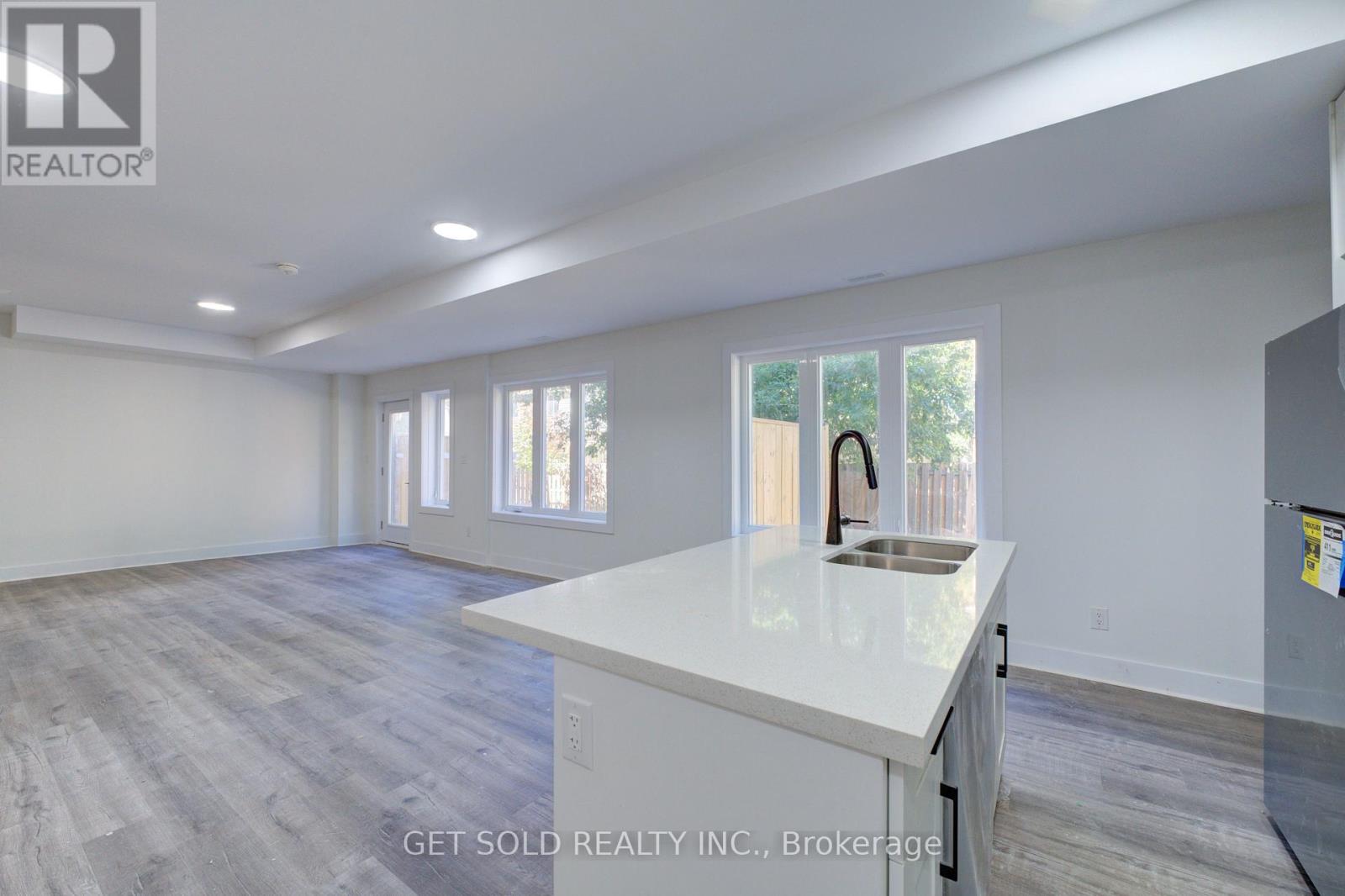 #5 6701 THOROLD STONE ROAD - 5