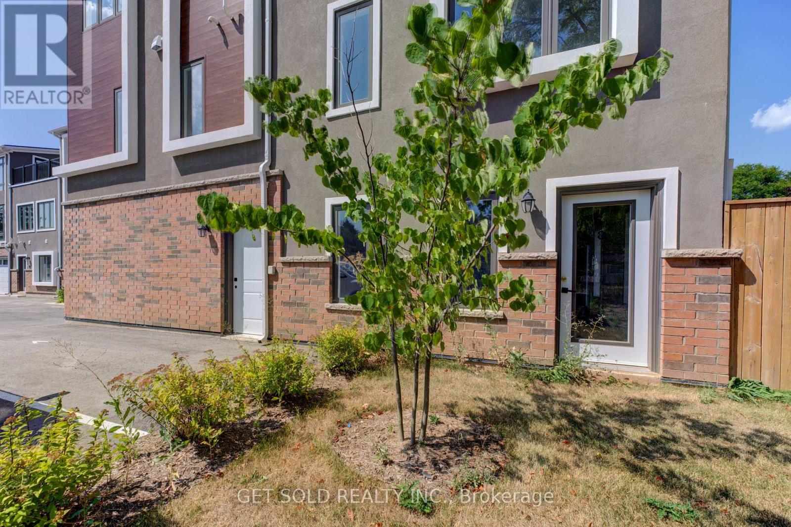 #8 6701 THOROLD STONE ROAD - 18