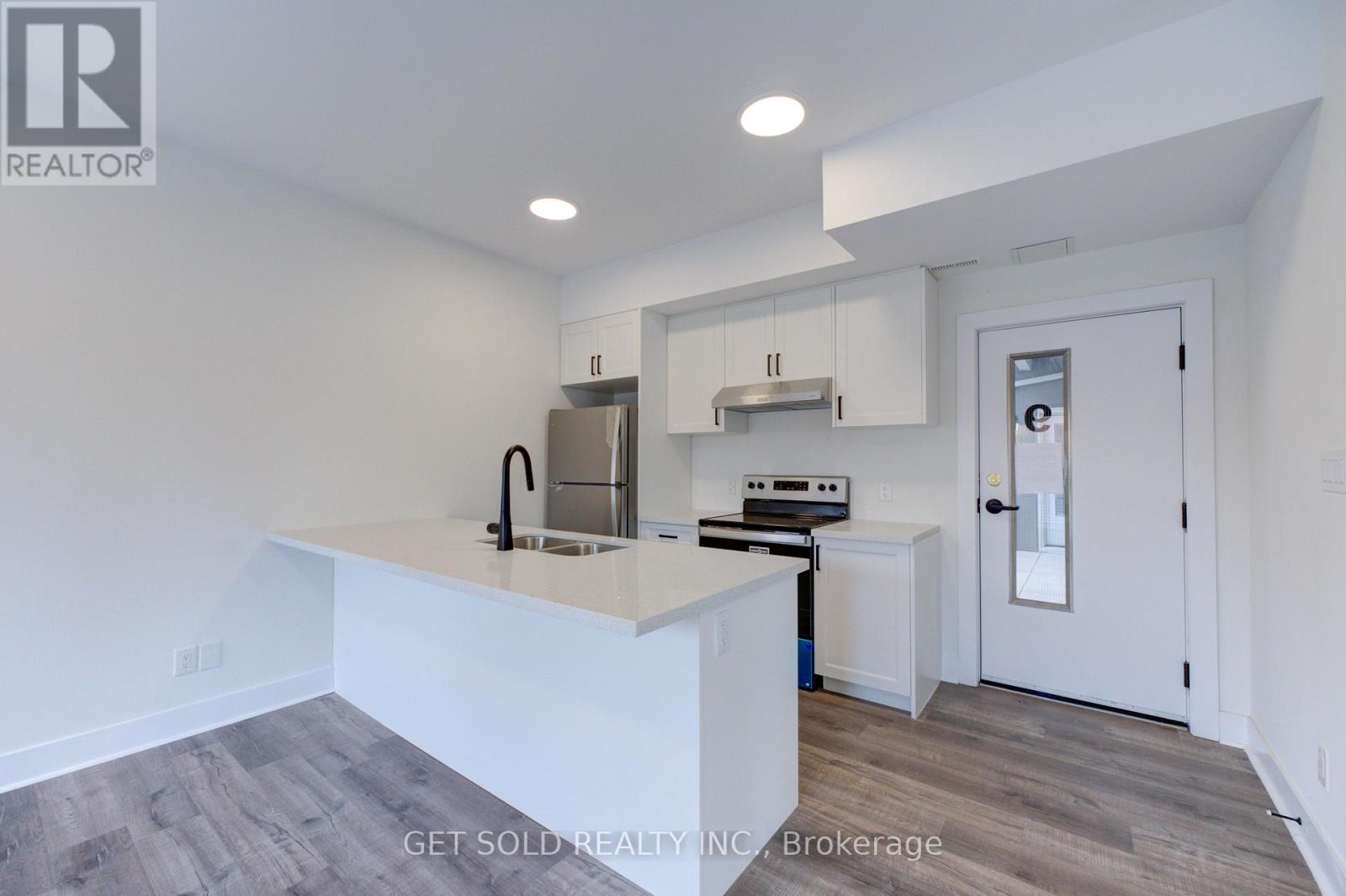 #9 6701 THOROLD STONE ROAD - 6