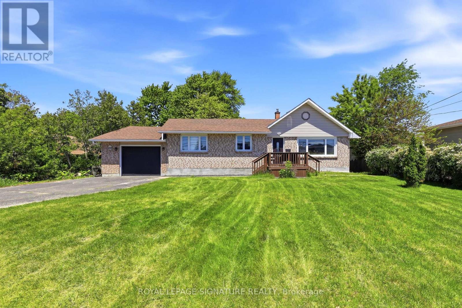 1114 LAKESHORE ROAD - 1