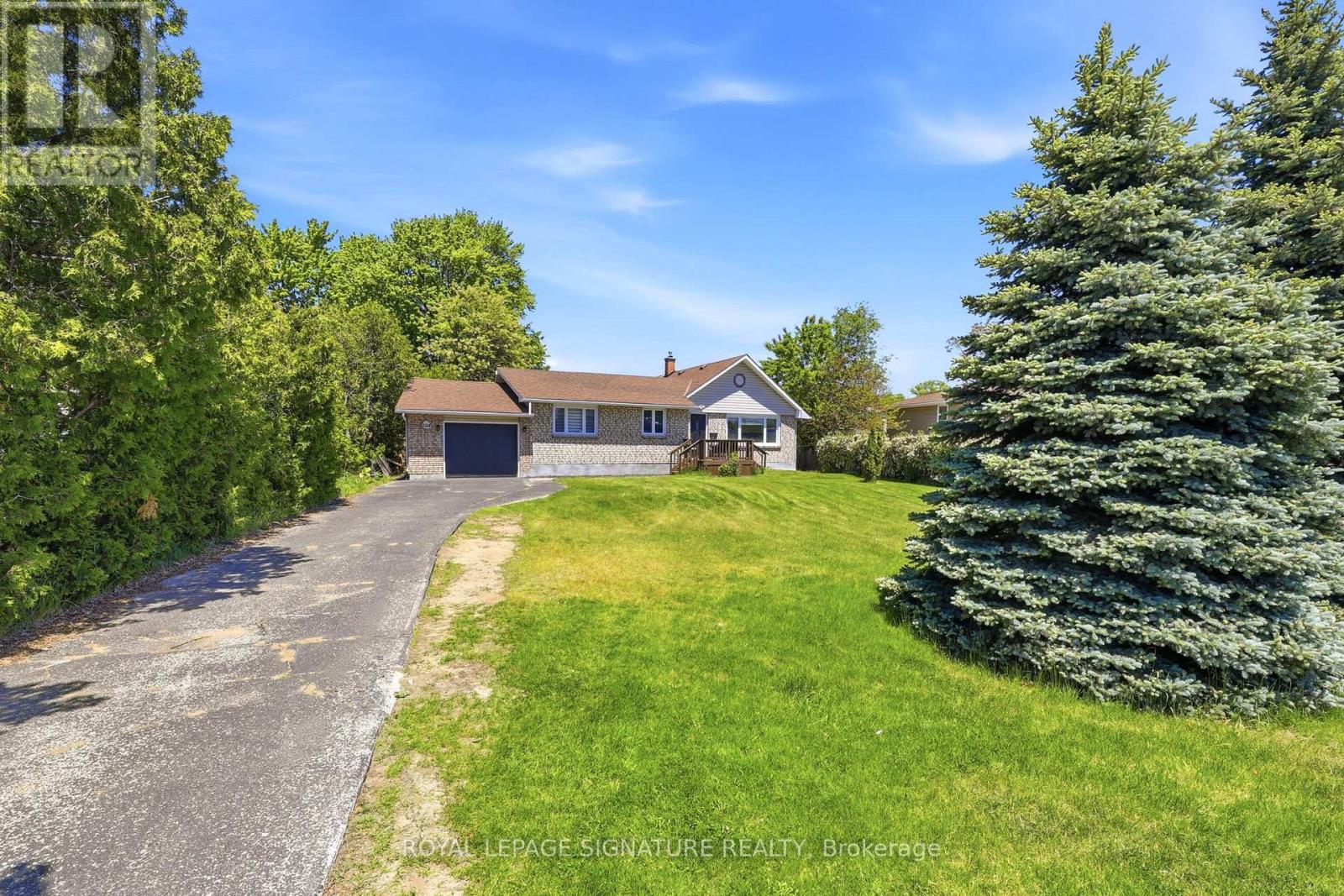 1114 LAKESHORE ROAD - 4