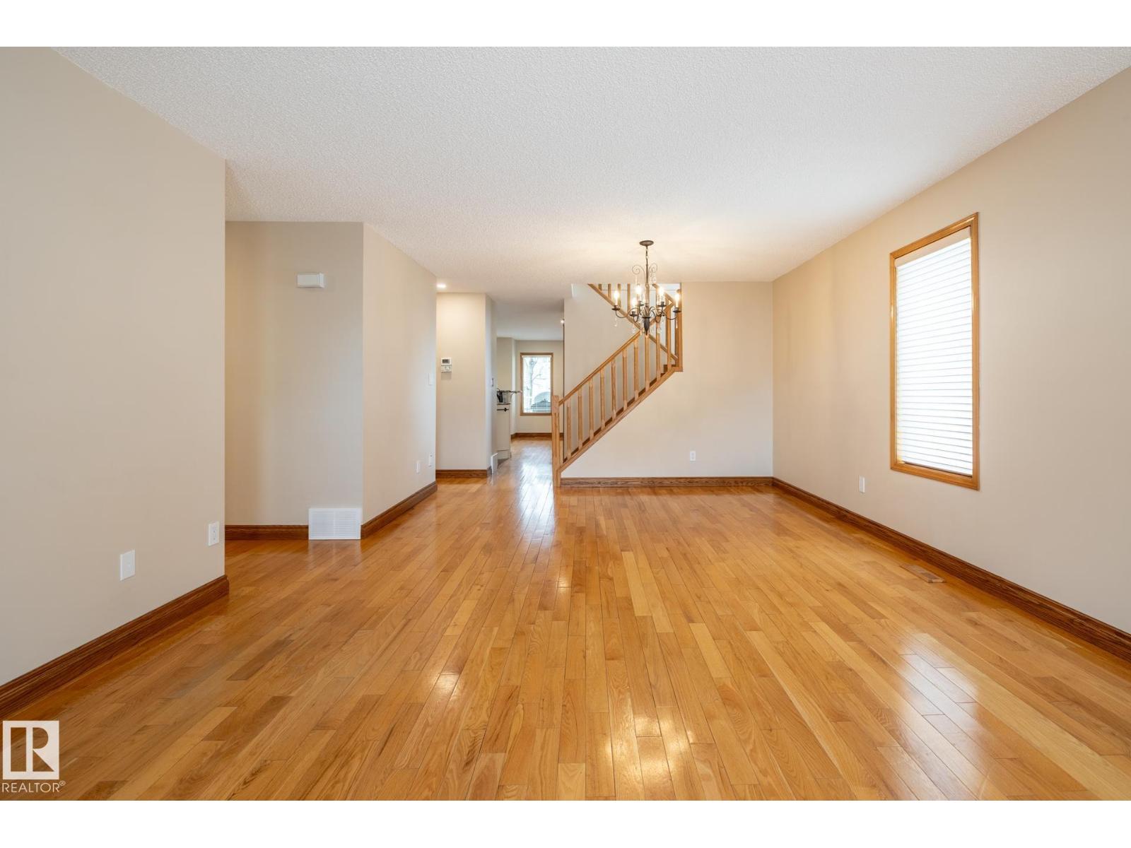 4632 151 ST NW - 9