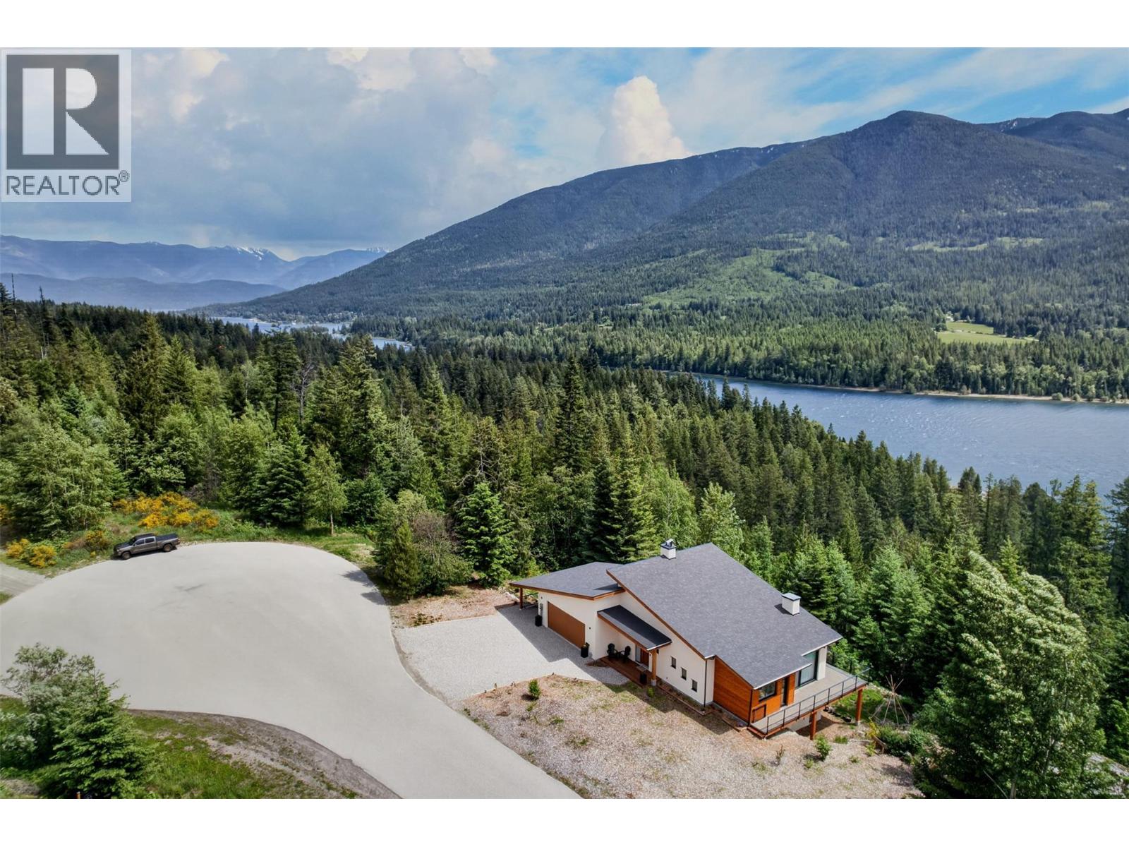 6804 Grandview Drive - 76