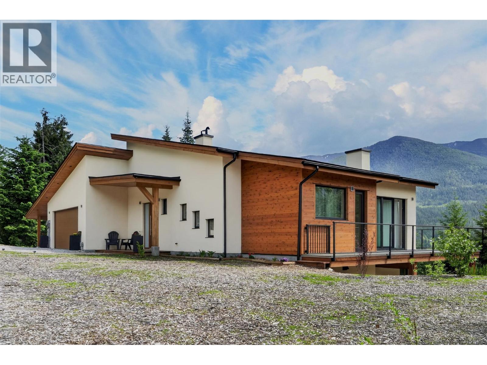 6804 Grandview Drive - 5