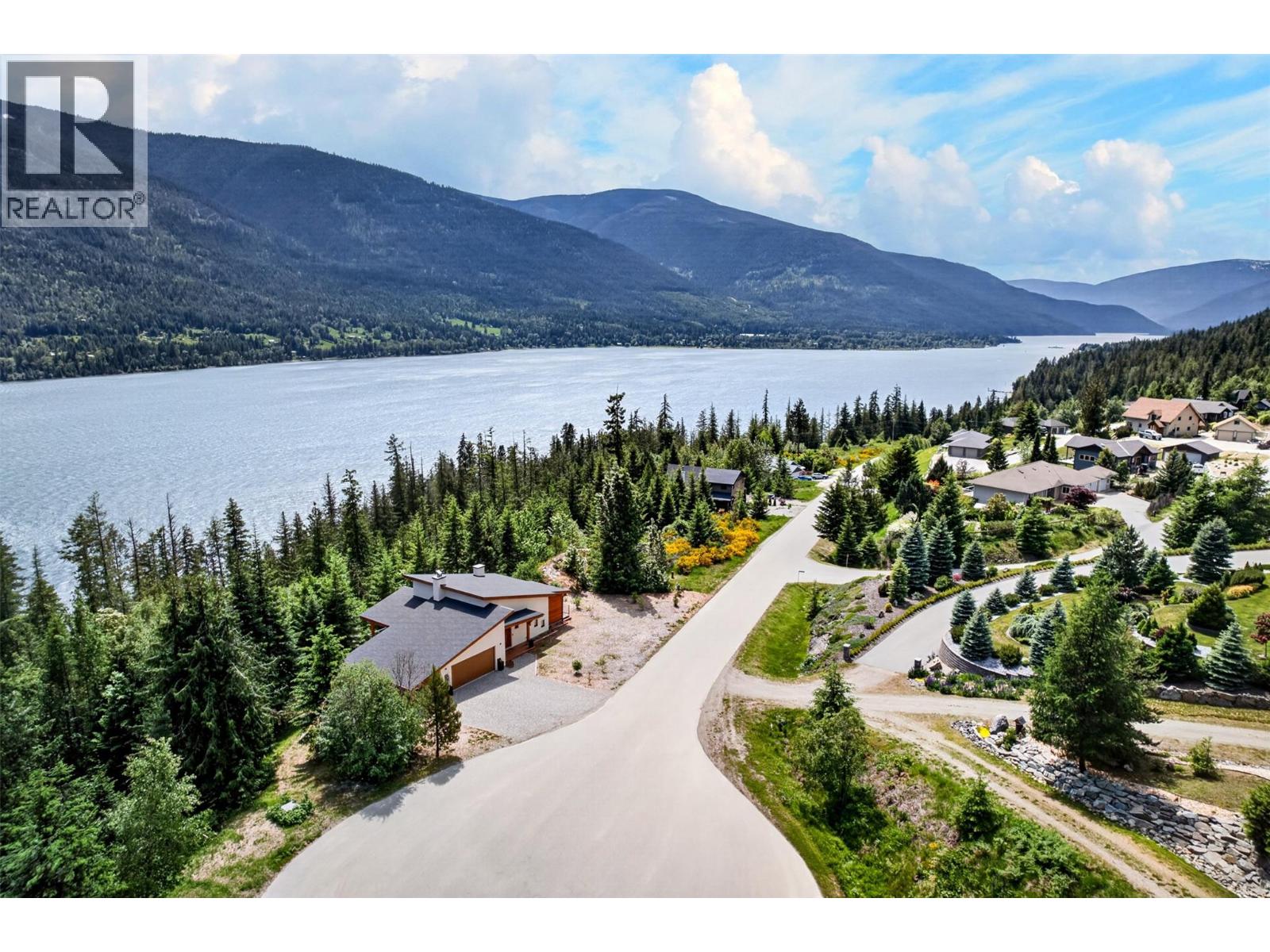6804 Grandview Drive - 72