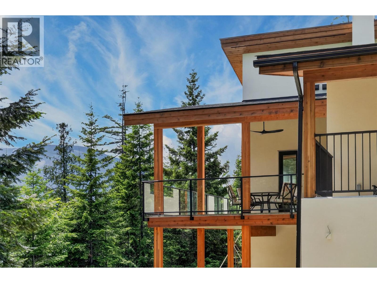 6804 Grandview Drive - 9