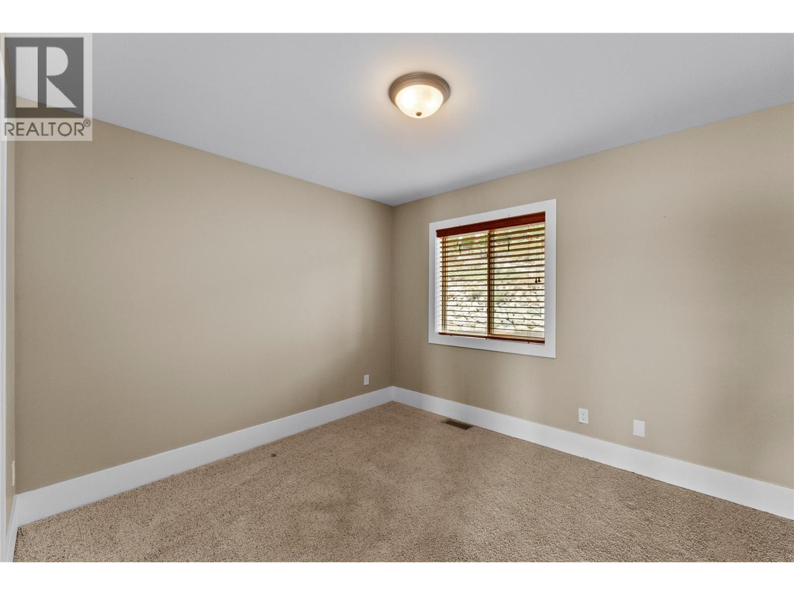 6488 Monck Park Road - 27