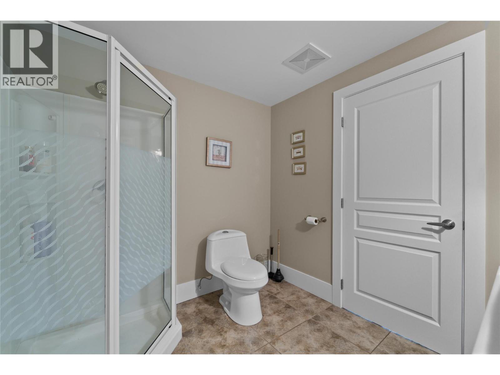 6488 Monck Park Road - 38