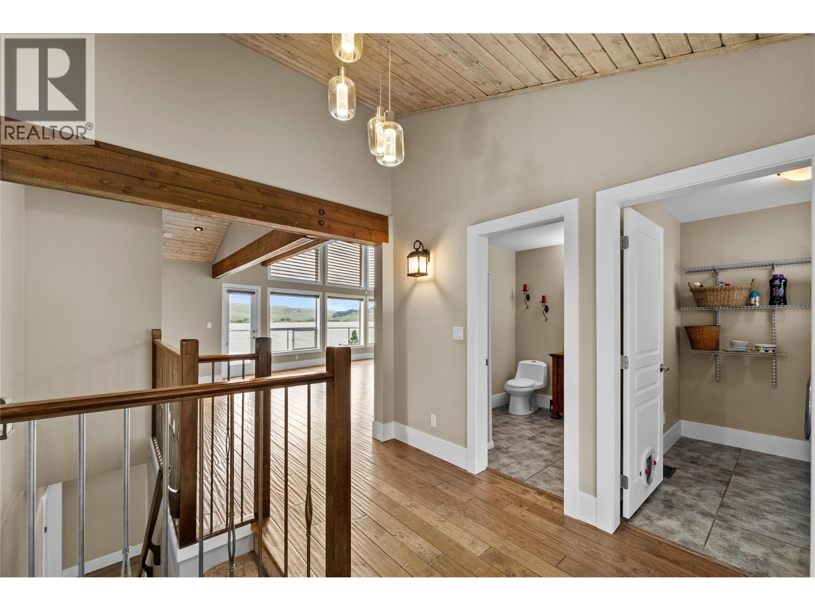 6488 Monck Park Road - 6