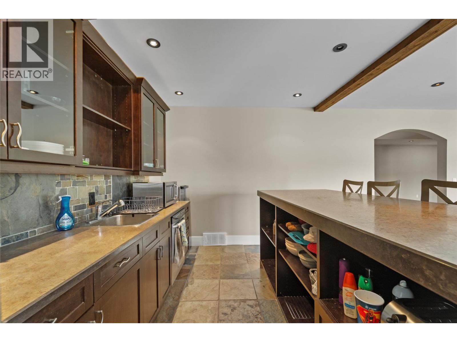 6488 Monck Park Road - 43