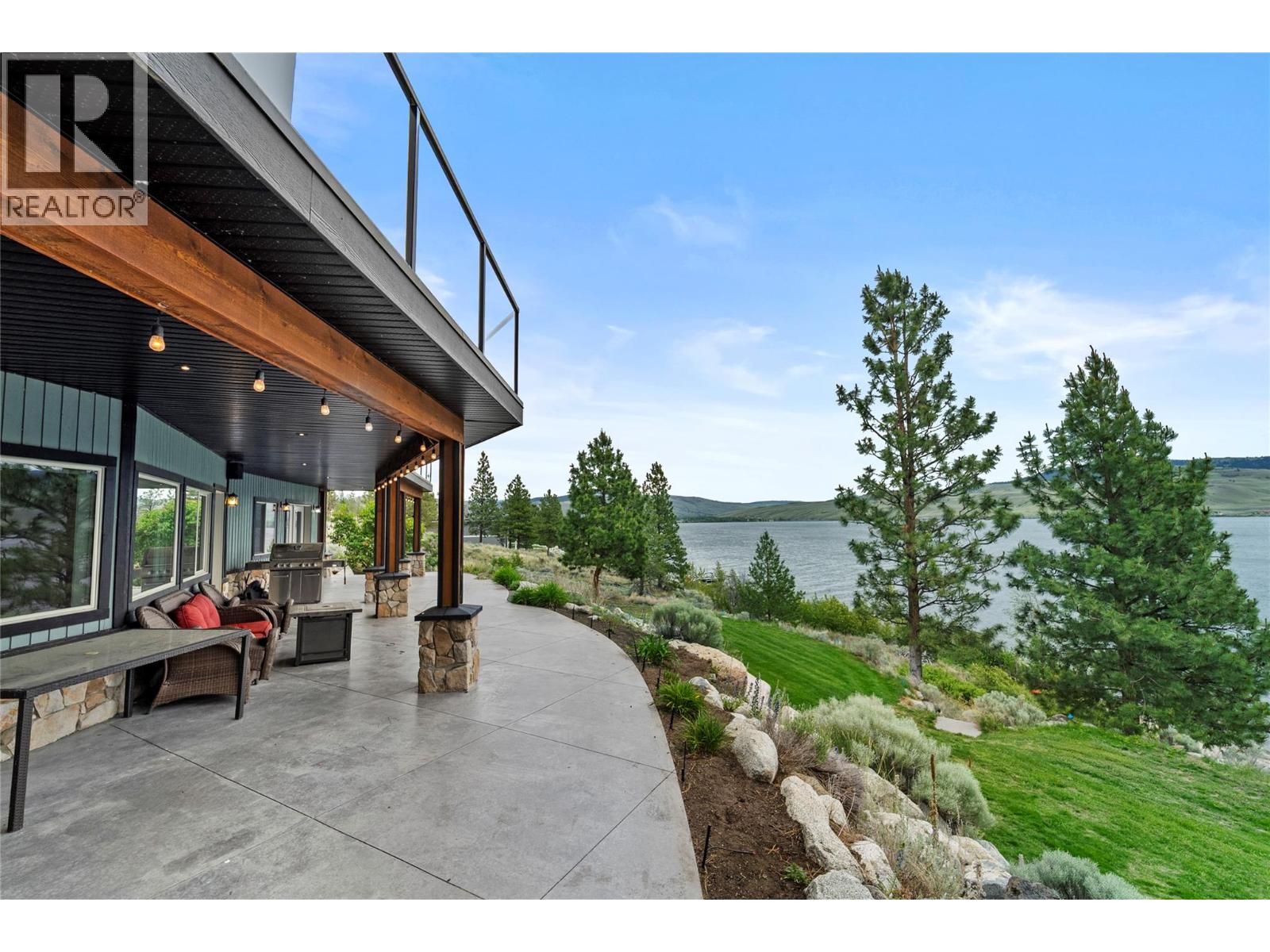 6488 Monck Park Road - 68