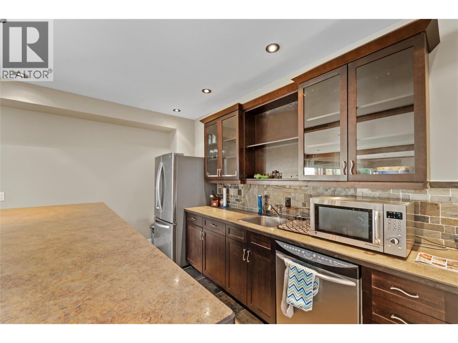 6488 Monck Park Road - 42
