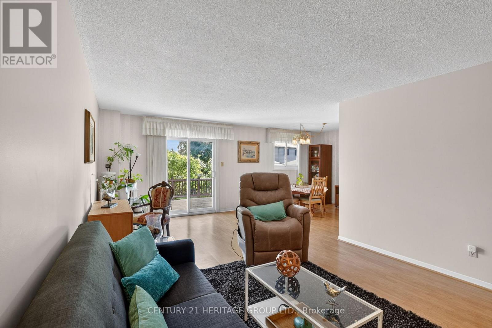 251 COLLINGS AVENUE - 13