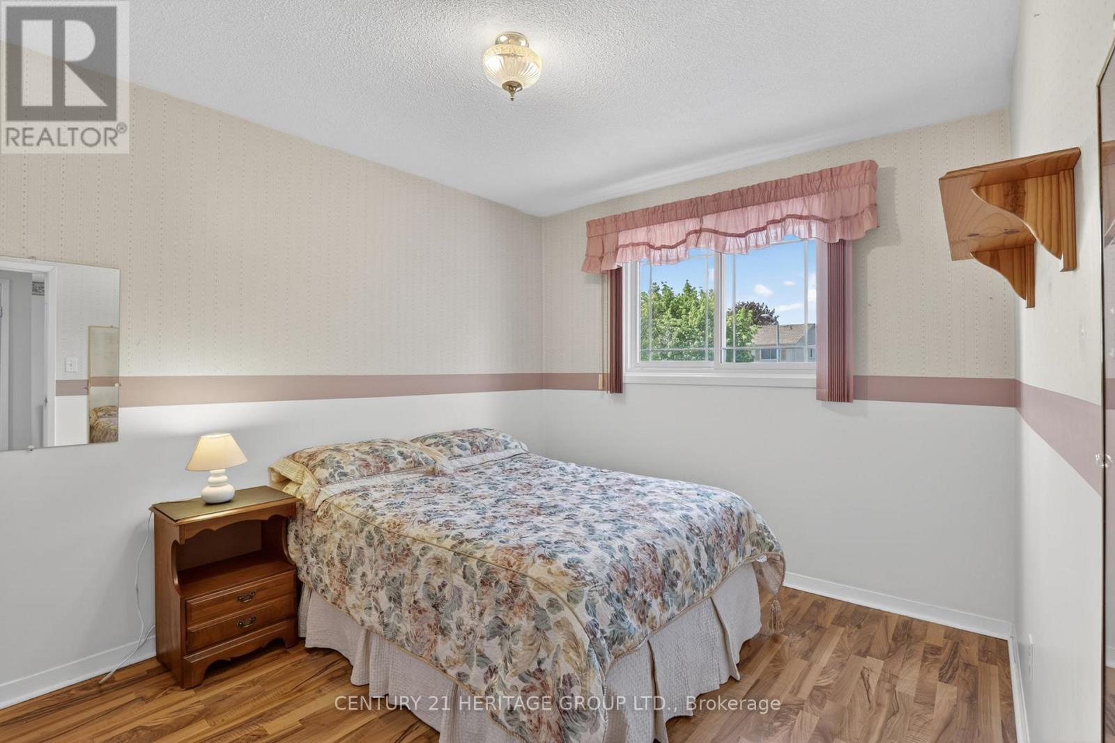 251 COLLINGS AVENUE - 16