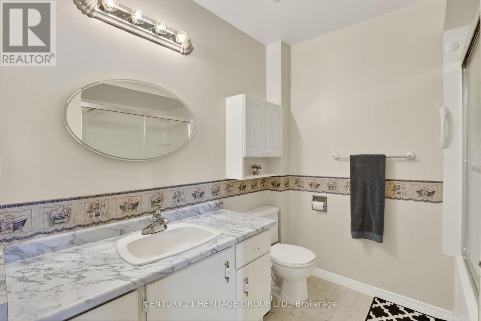 251 COLLINGS AVENUE - 21