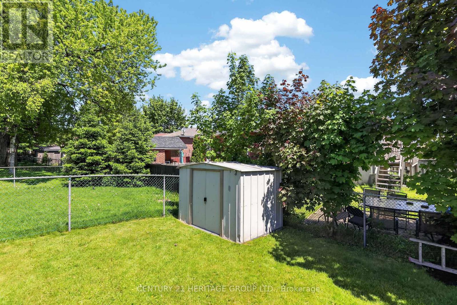 251 COLLINGS AVENUE - 34