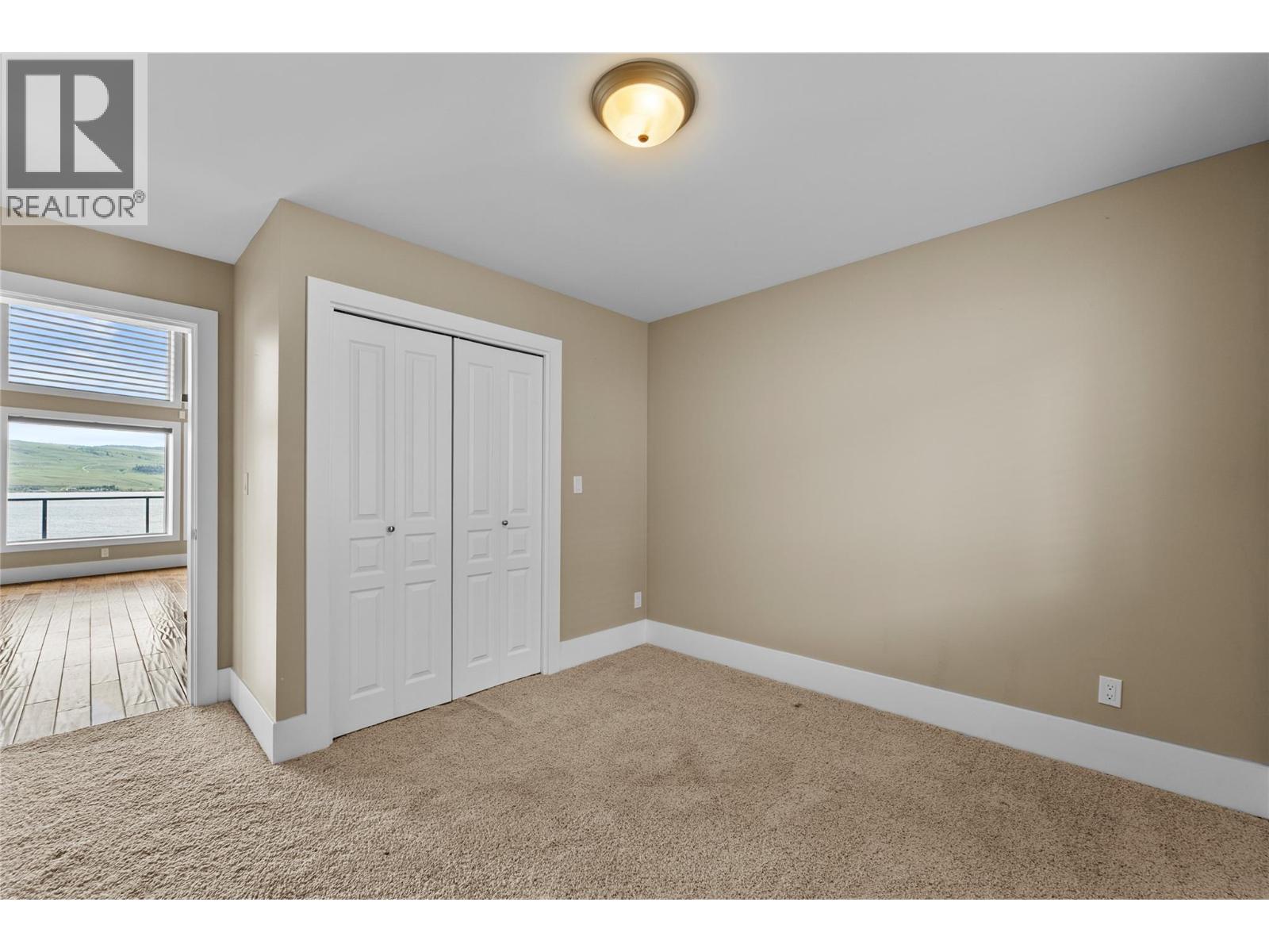 6488 Monck Park Road - 28