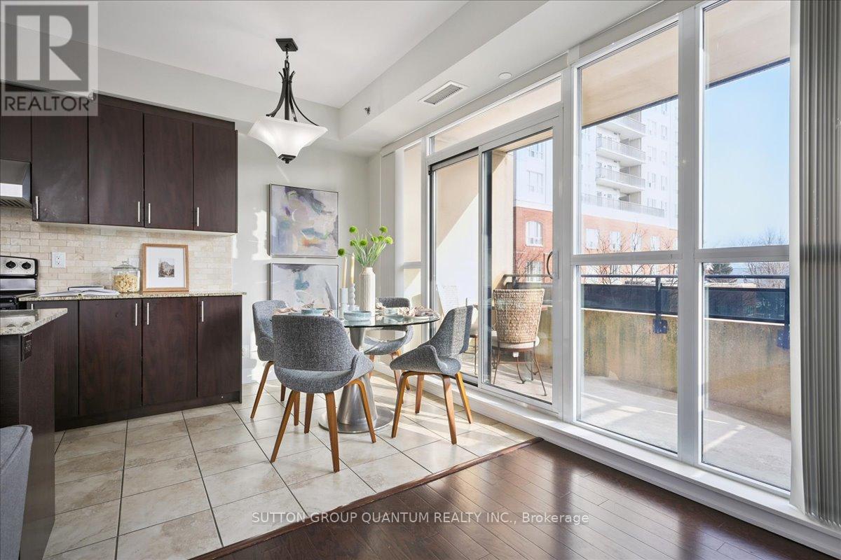 #205 520 STEELES AVENUE W - 17