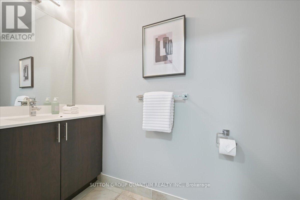 #205 520 STEELES AVENUE W - 25