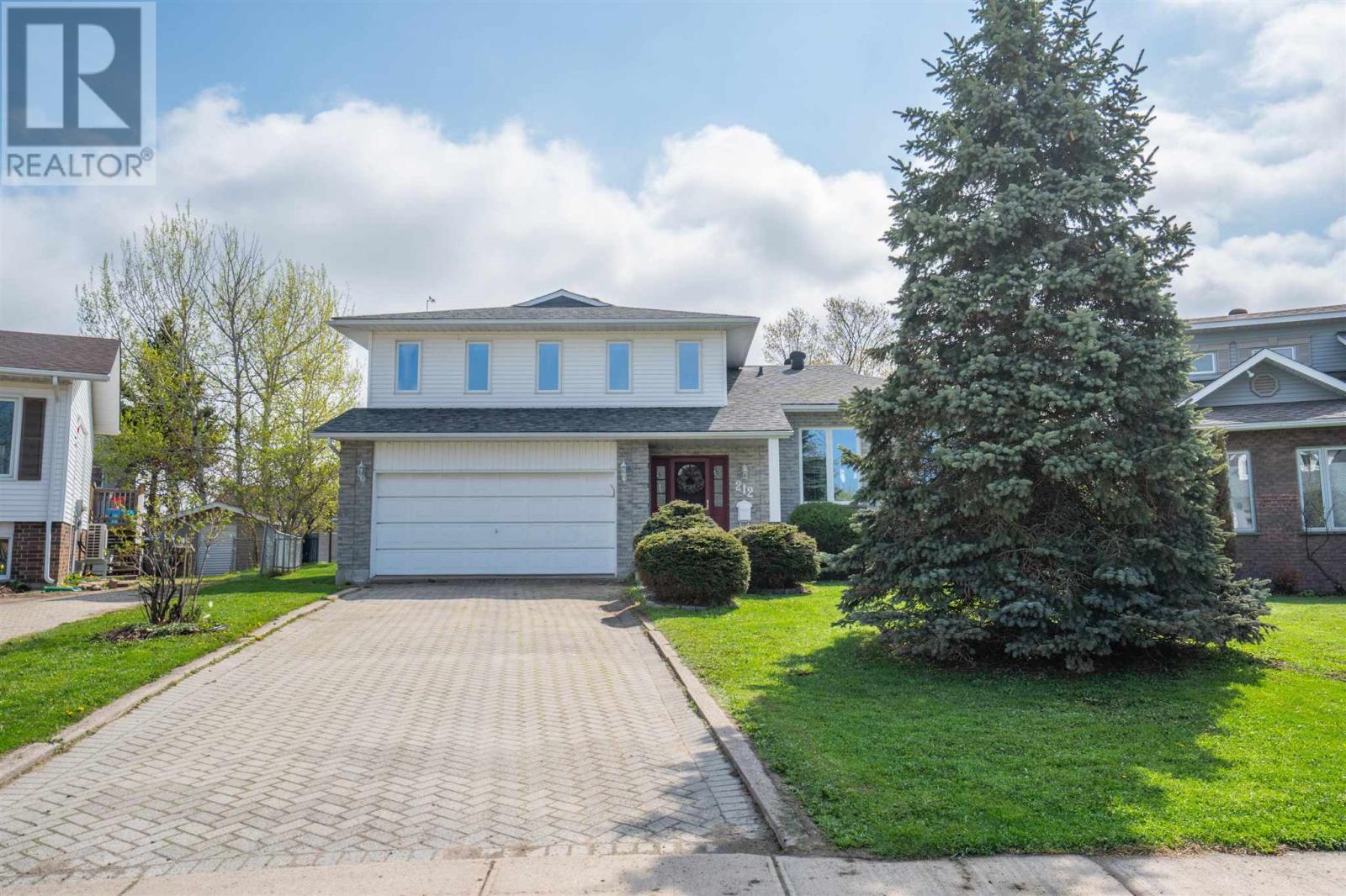 212 Promenade DR - Image 2