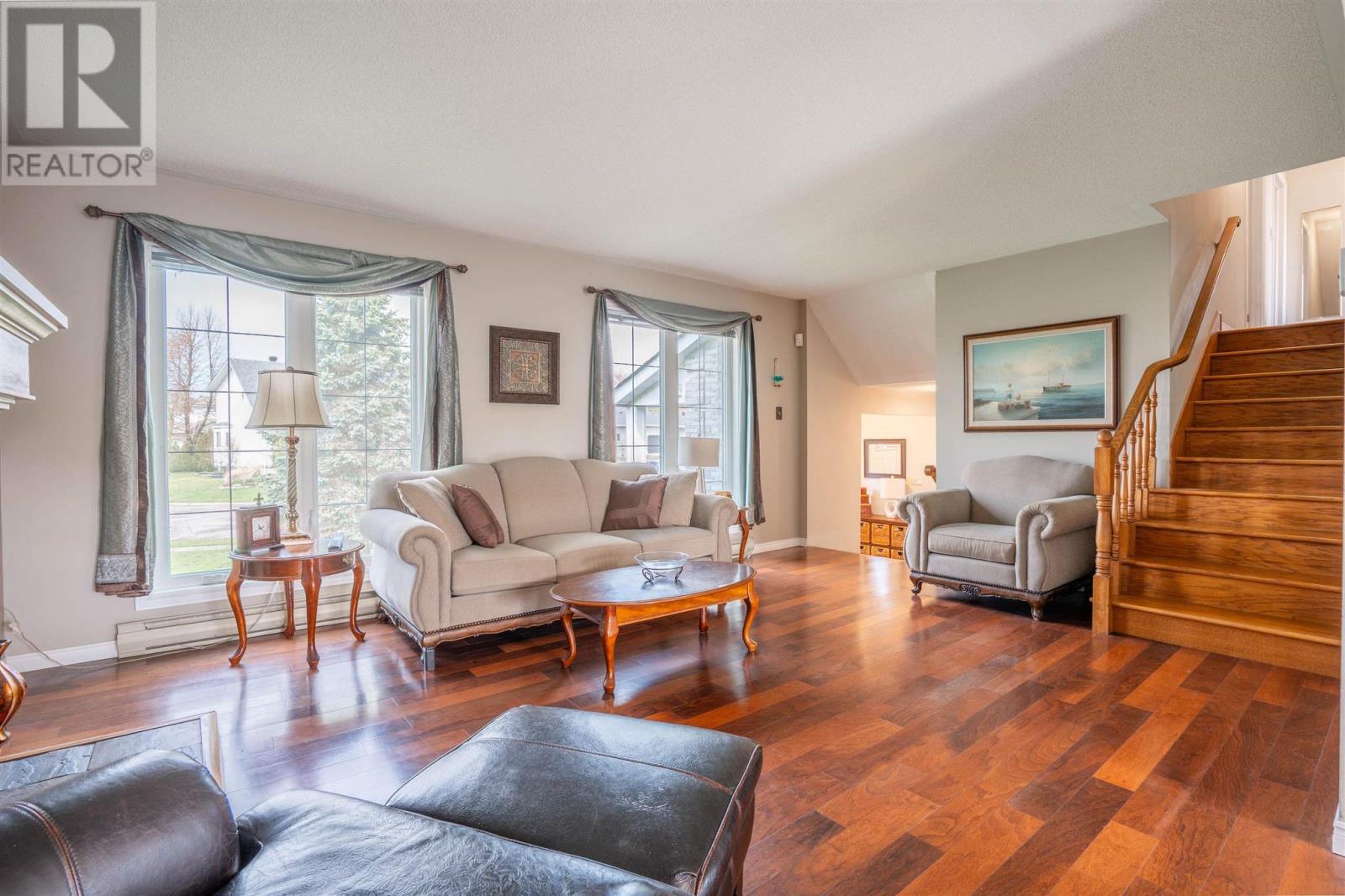 212 Promenade DR - 5