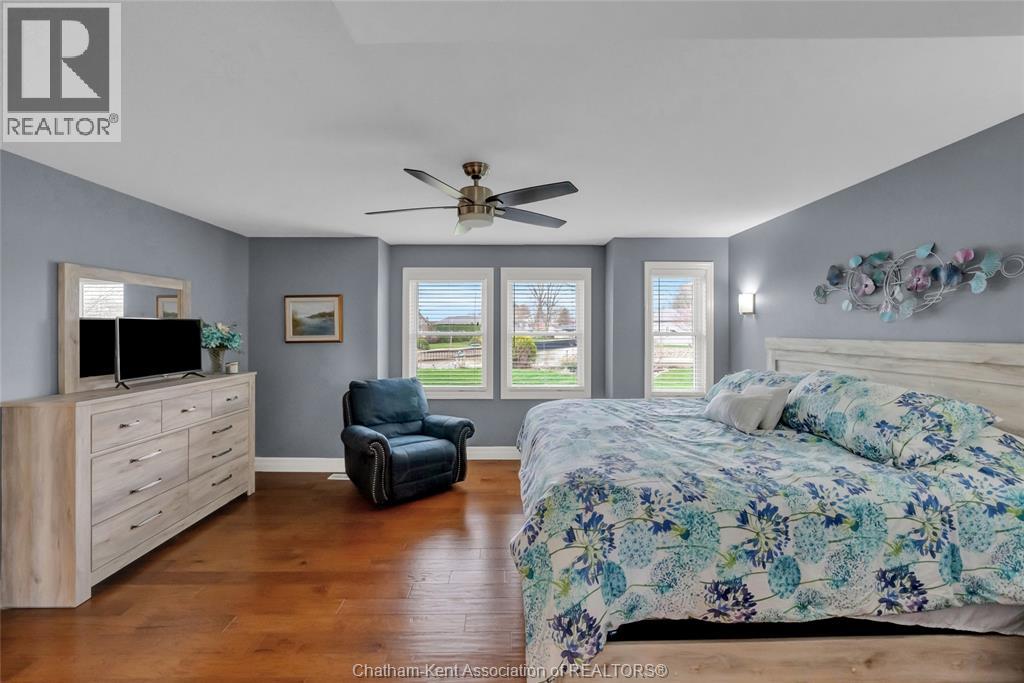 18334 Marine Park DRIVE - 18