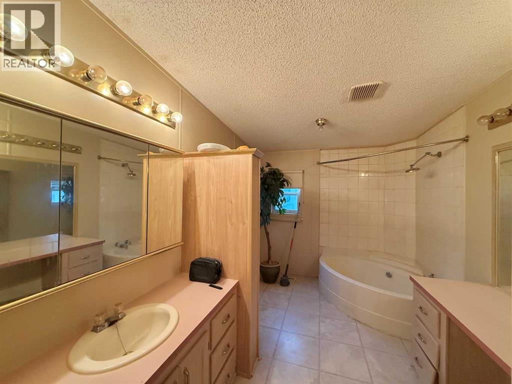 195 Skogg Avenue — photo 8