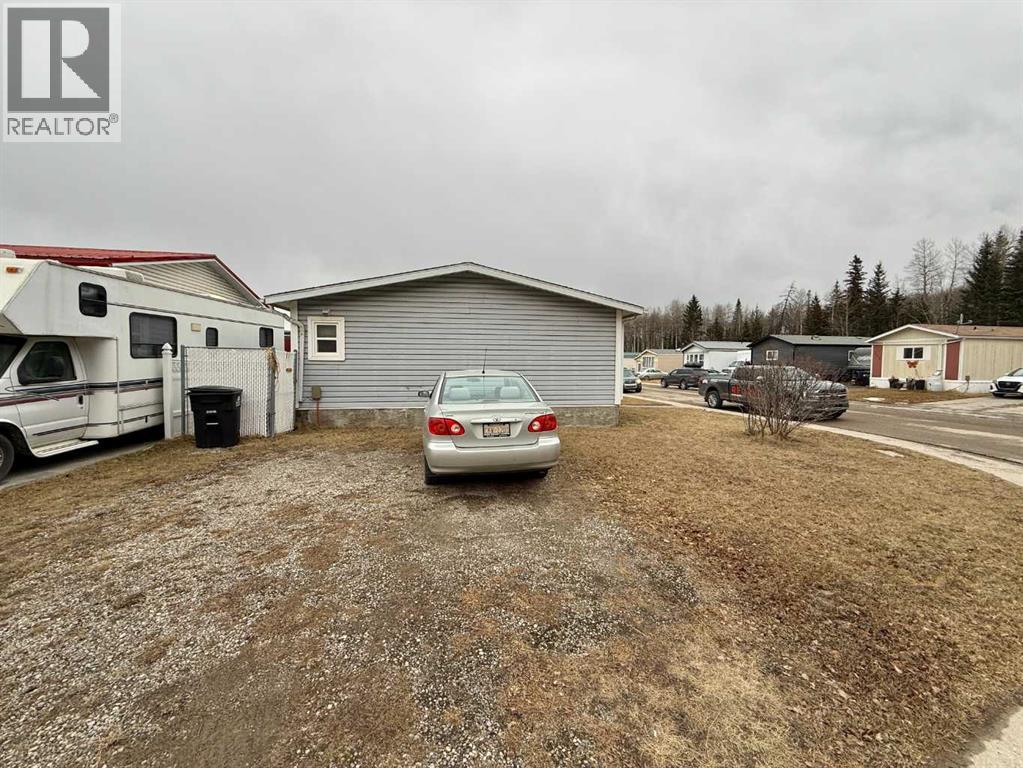 195 Skogg Avenue — photo 15