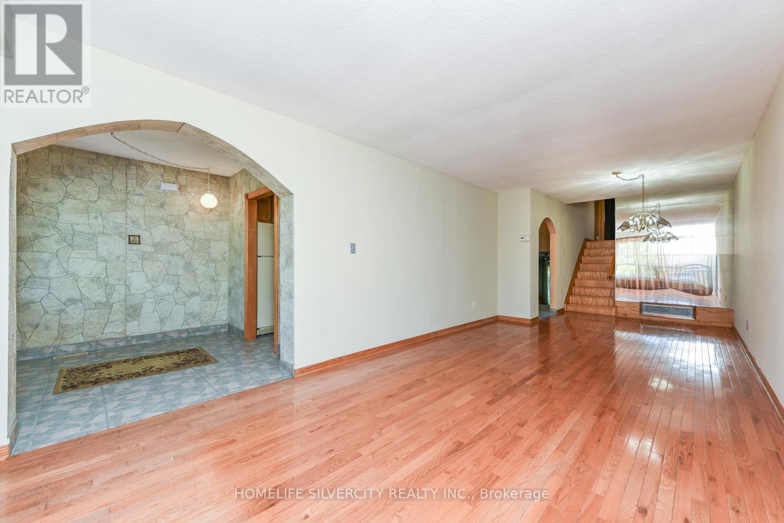 7378 BYBROOK DRIVE - 11