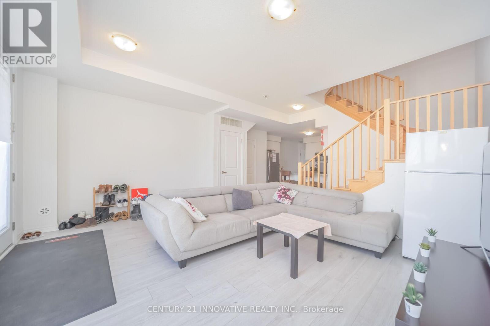 #4 624 REXDALE BOULEVARD - 10