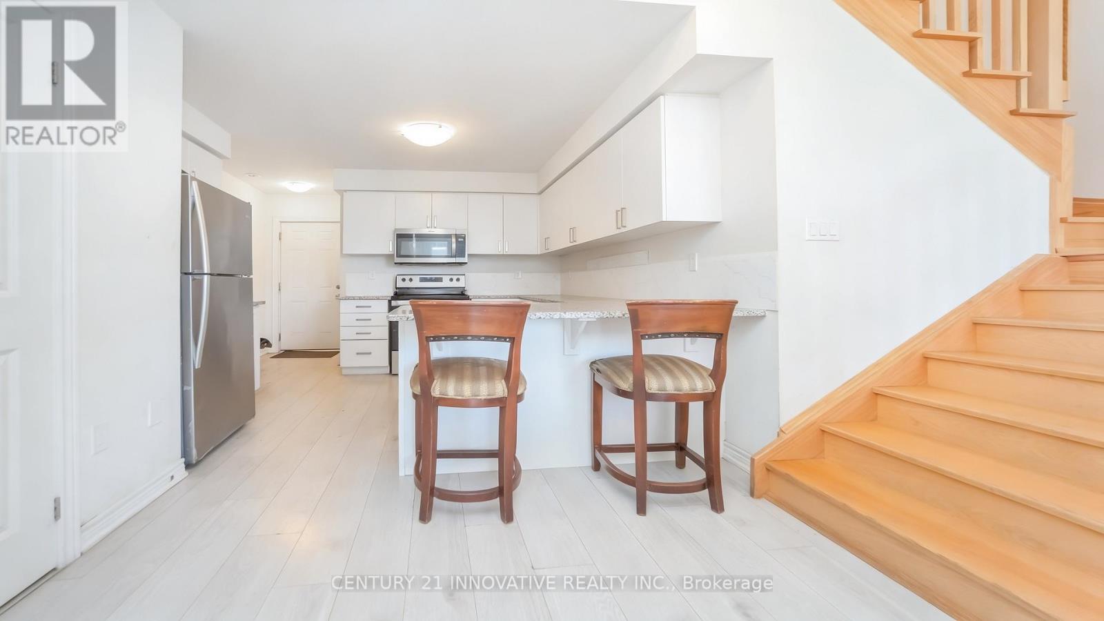 #4 624 REXDALE BOULEVARD - 11