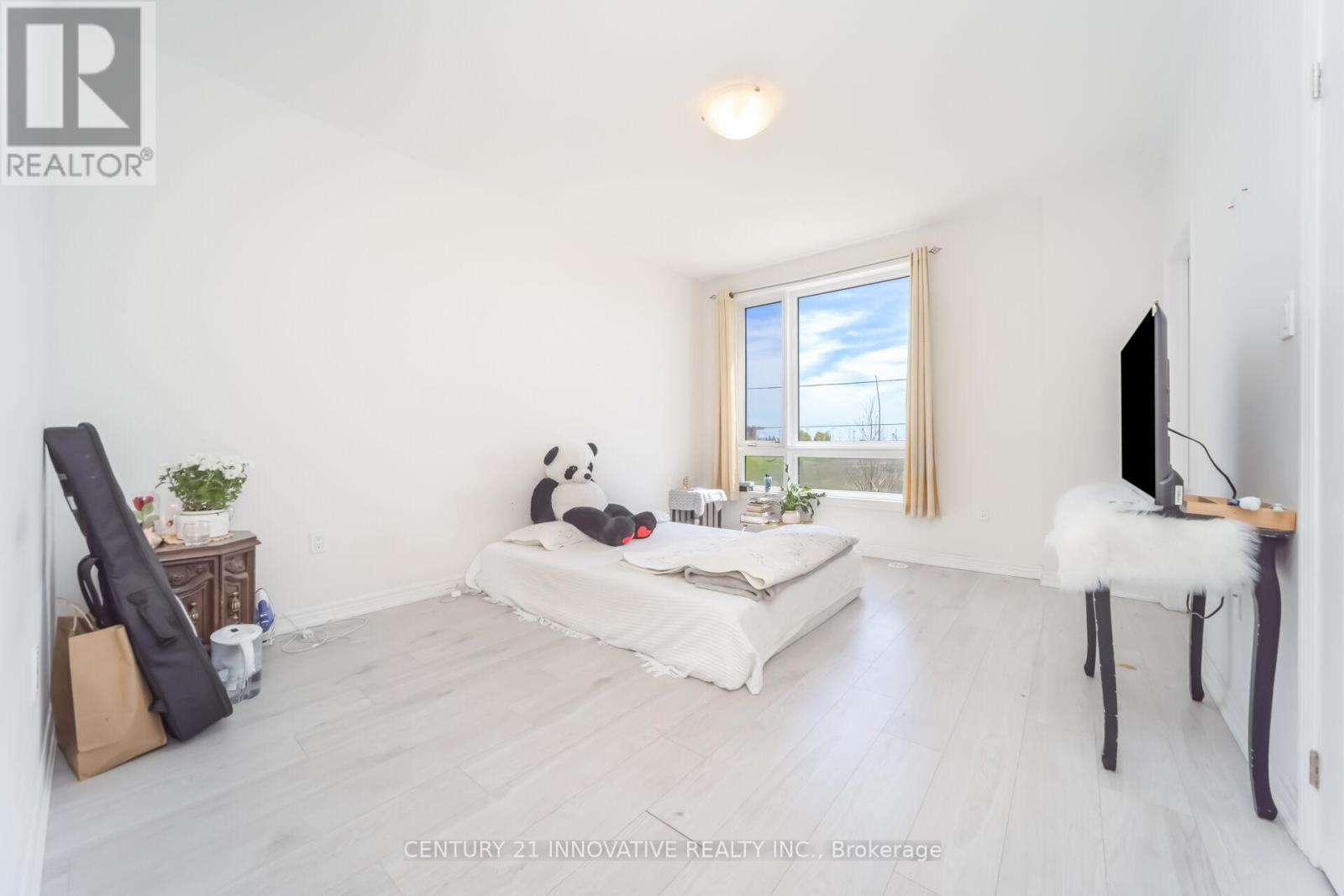 #4 624 REXDALE BOULEVARD - 22
