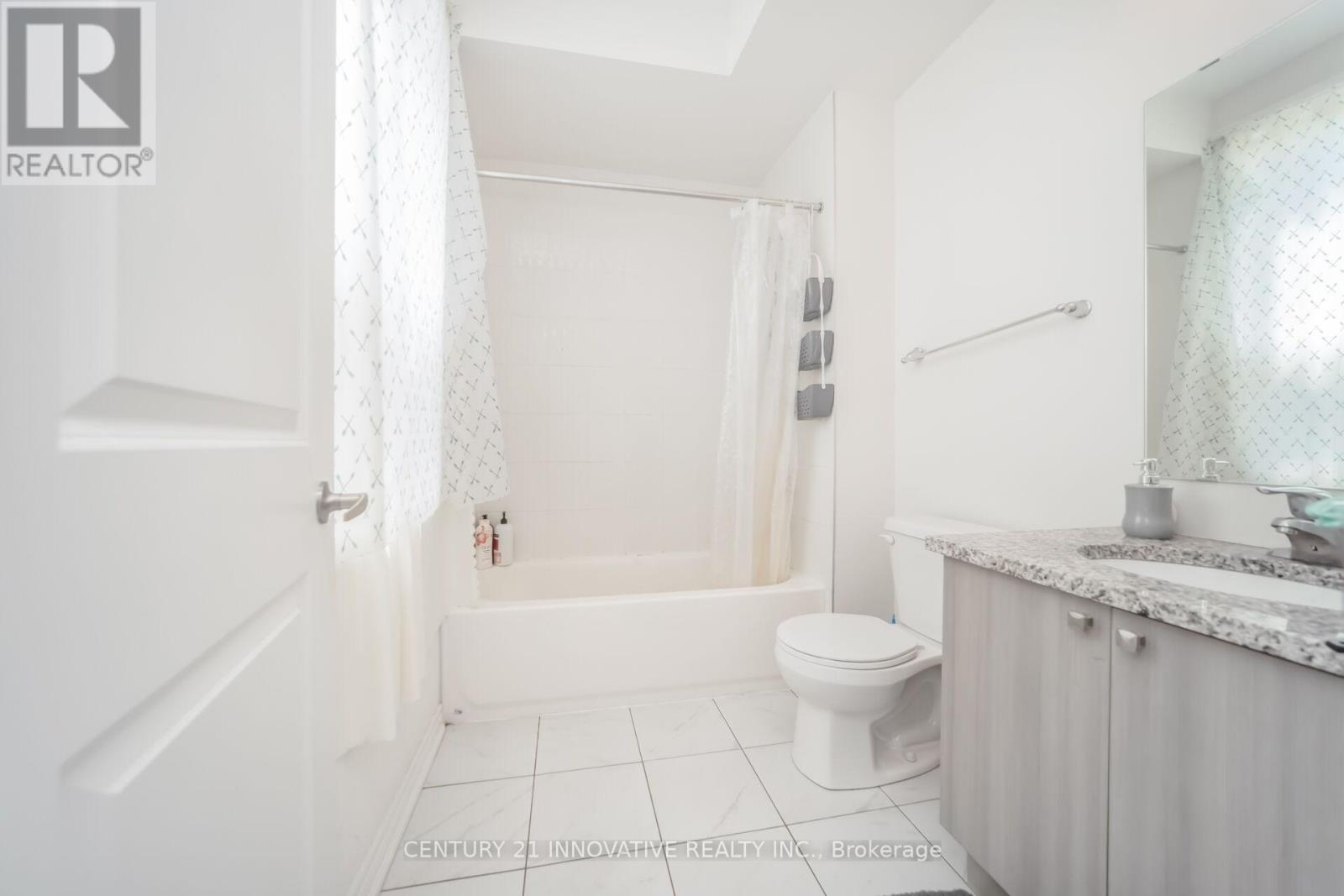 #4 624 REXDALE BOULEVARD - 26