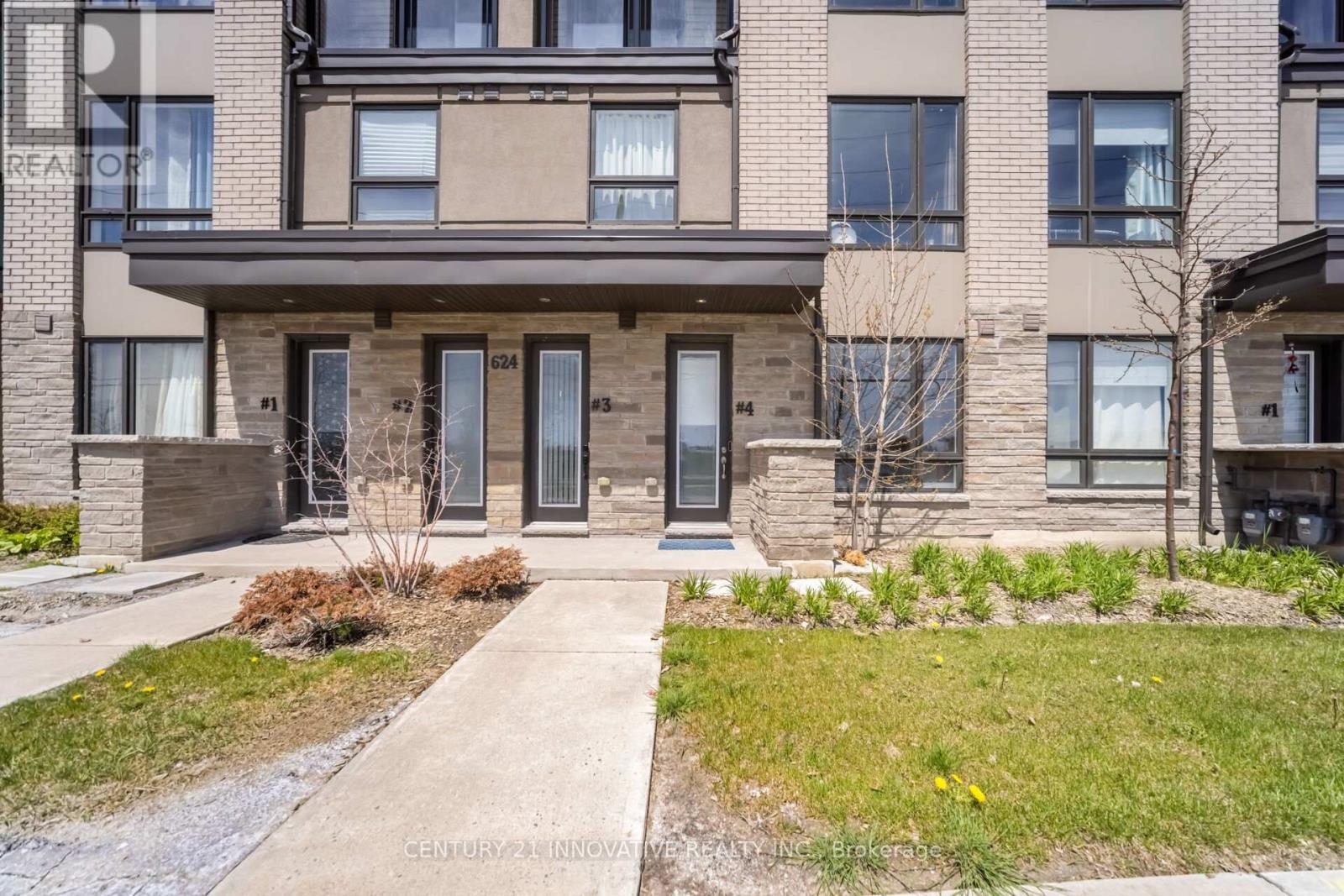 #4 624 REXDALE BOULEVARD - 5