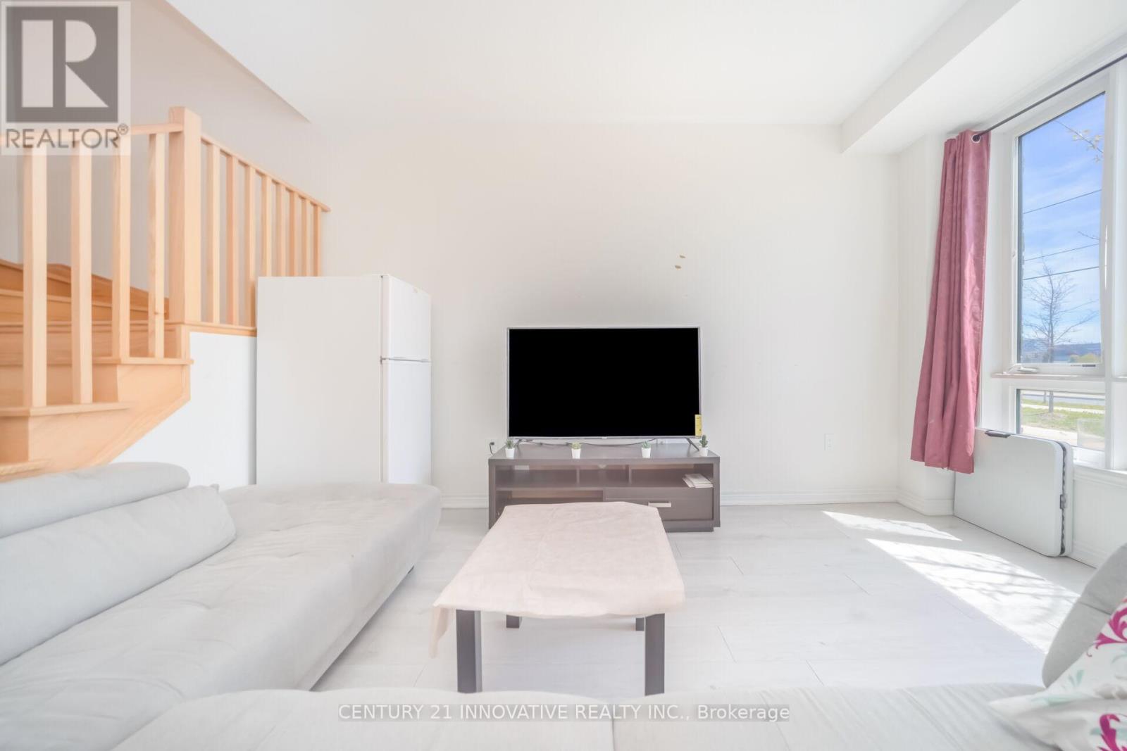 #4 624 REXDALE BOULEVARD - 8