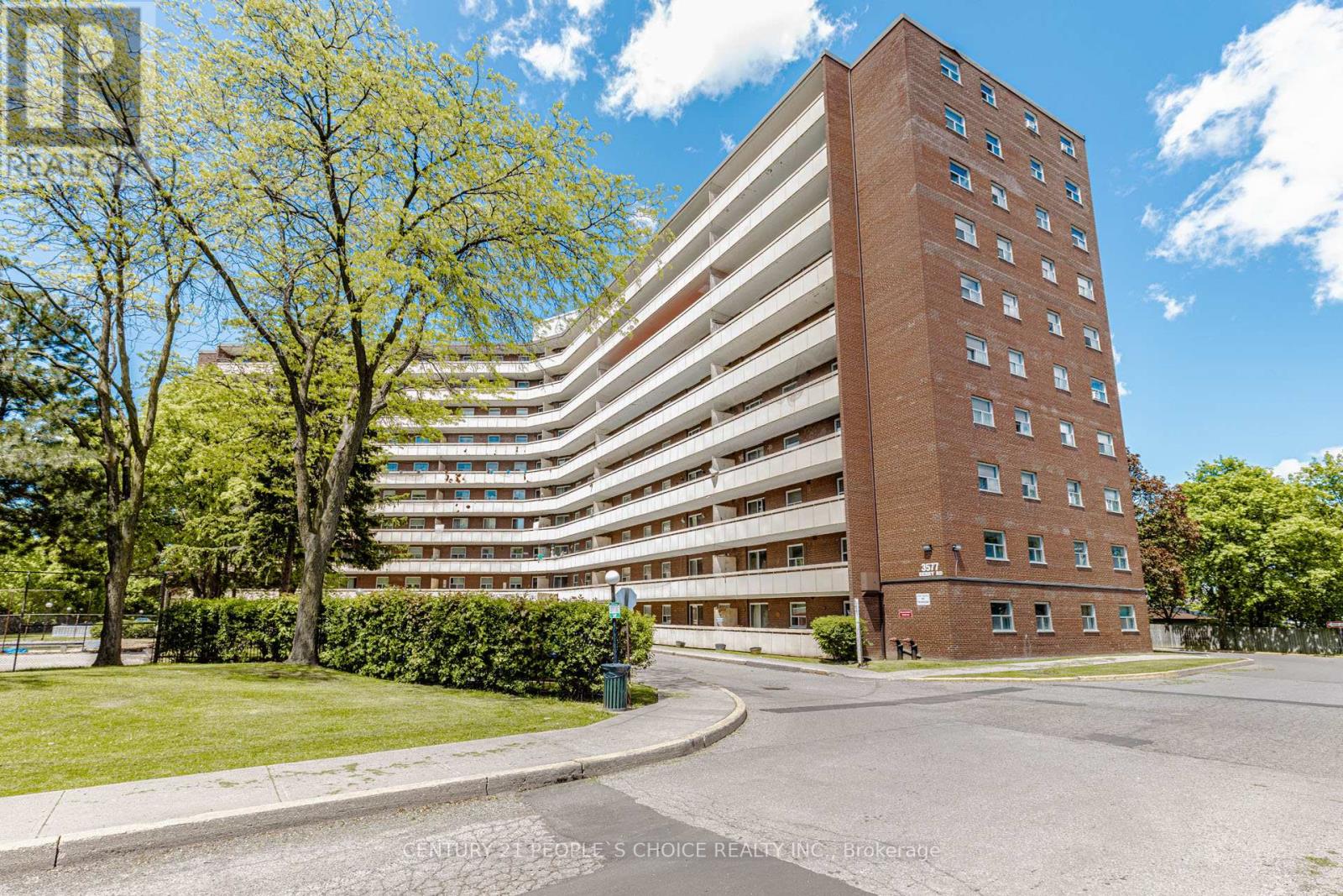 #906 3577 DERRY ROAD E - 1